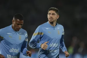 alt Valverde destaca en la convocatoria de Uruguay para sellar el pase directo