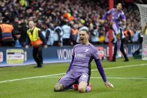 alt 0-1. Darwin Núñez salva el liderato en el minuto 99