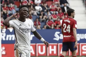 alt 2-4. Vinícius manda en El Sadar