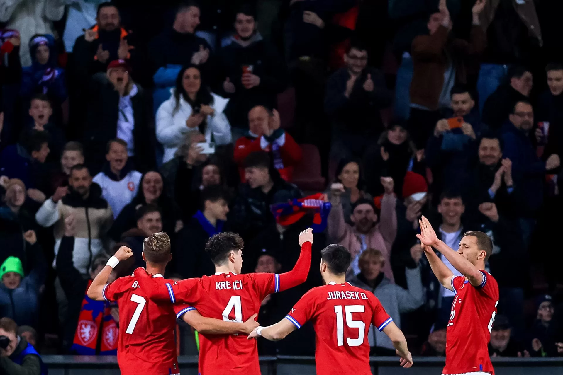 La República Checa se vuelve a agrandar en los penaltis y vuelve al Mundial