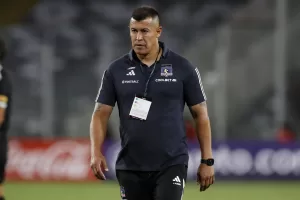 alt Almirón dice que en Colo Colo "hay confianza" de avanzar a la fase de grupos de la Copa Libertadores