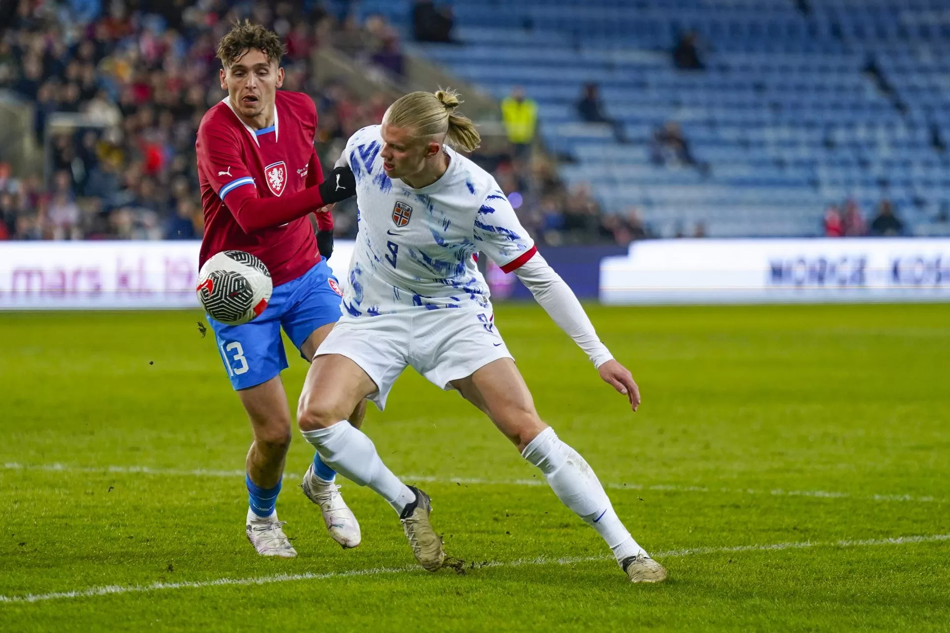 alt 1-2. Haaland, derrota y tres partidos sin marcar con Noruega tres años después