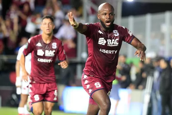 alt Saprissa busca en la fecha 15 recortar puntos al líder de la liga costarricense, Herediano