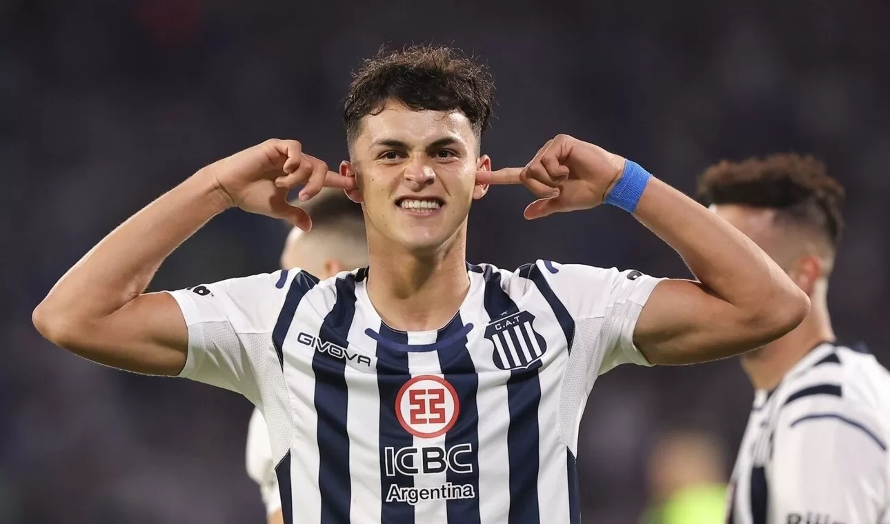 Paraguayo y colombiano, encabezan la lista de los foráneos más caros en Argentina