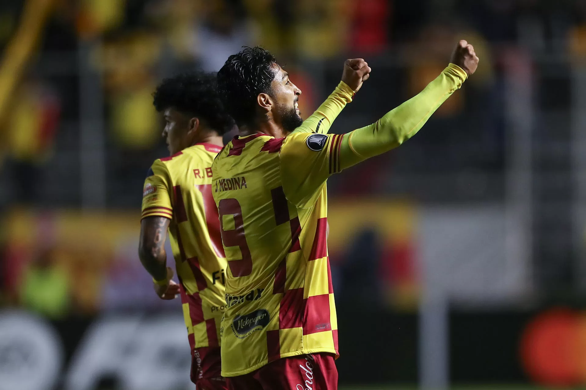 El argentino Norberto Araujo sustituye al colombiano Buch como director técnico del Aucas