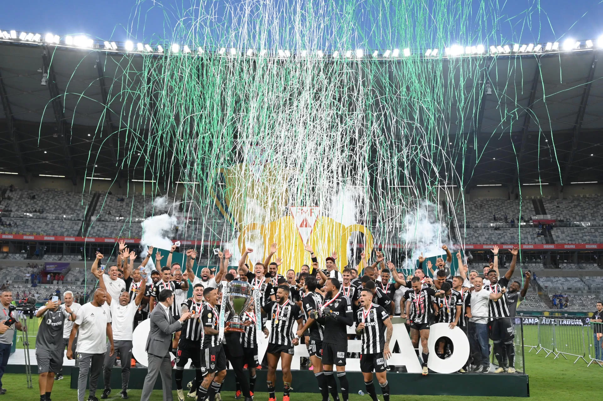 alt Palmeiras, Flamengo y Mineiro ganan los regionales y confirman favoritismo en la Liga brasileña de fútbol