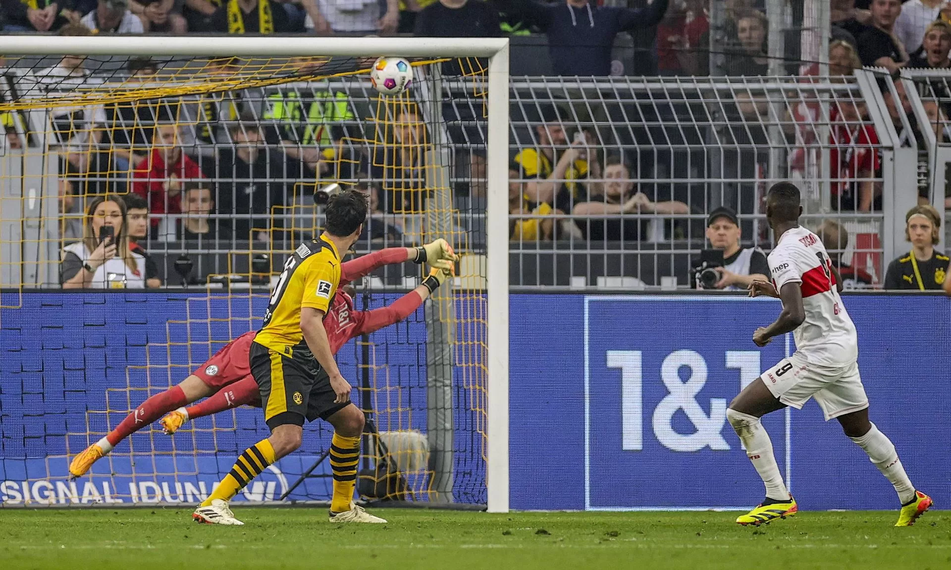 0-1. El Dortmund cae en duelo clave antes de visitar al Atlético