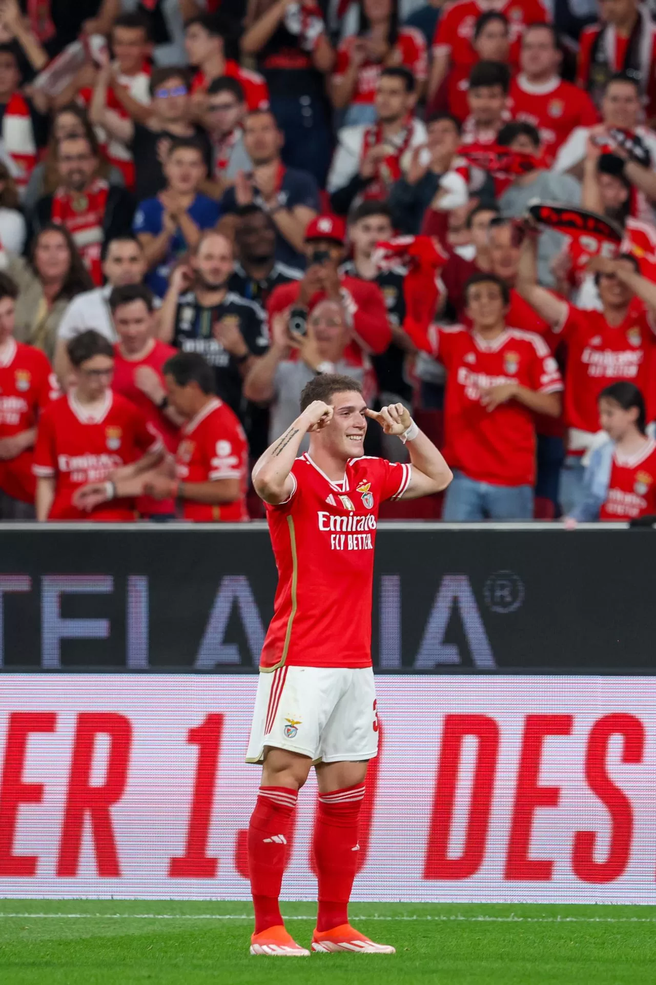 rss-efe53a4e158b7b2598601ad37a4ec8612ac3e3b7669w-jpg 3-0. El argentino Rollheiser inaugura su cuenta goleadora con el Benfica