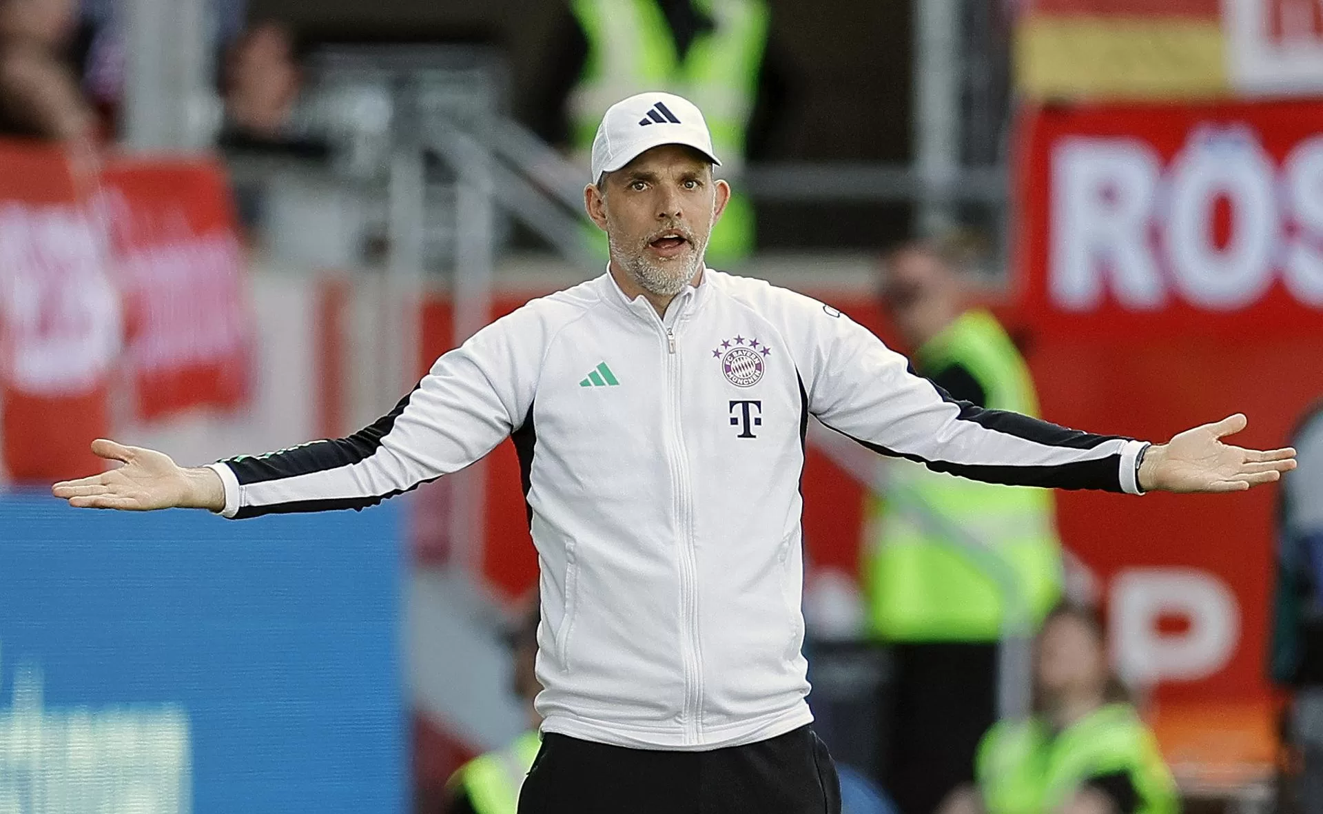 El técnico del Bayern Múnich Thomas Tuchel lamenta la derrota de su equipo ante el FC Heidenheim EFE/EPA/RONALD WITTEK 