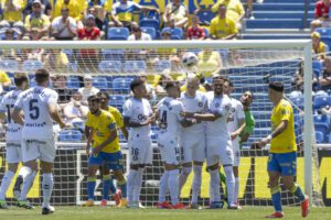 alt 0-2. El Girona da otro paso hacia la Liga de Campeones en el partido de los penaltis