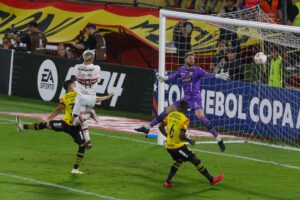 ALT 0-2. Sao Paulo se acerca a octavos de final de la Libertadores y deja al borde de la eliminación a Barcelona