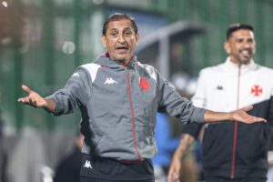 alt Vasco da Gama destituye al entrenador Ramón Díaz tras ser goleado por Criciúma