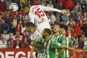 alt Un derbi con miras europeas para el Betis y la redención de un mal año para el Sevilla