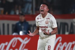 alt La U golea 6-0 al Comerciantes Unidos y toma el liderato del Torneo Apertura de fútbol en Perú