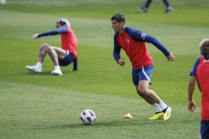 alt Simeone: "Morata está haciendo un gran esfuerzo y ojalá este sábado nos pueda ayudar"