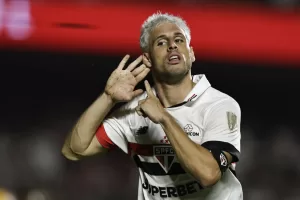 alt https://latingoles.com/sudamericanos-con-inter-siguen-imbatibles-en-la-serie-a/