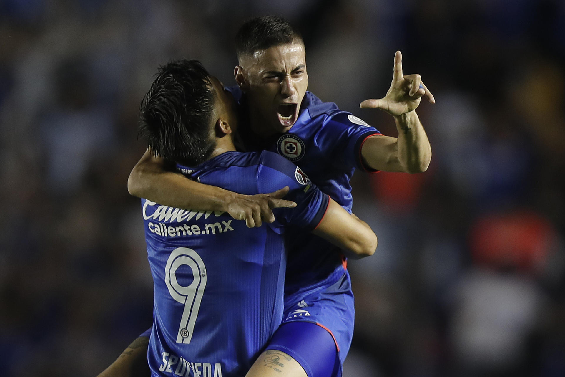 El uruguayo Camilo Cándido se va de Cruz Azul