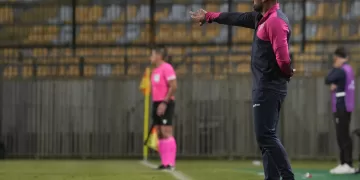 alt El técnico argentino Gandolfi deja Independiente del Valle tras perder finales en Ecuador
