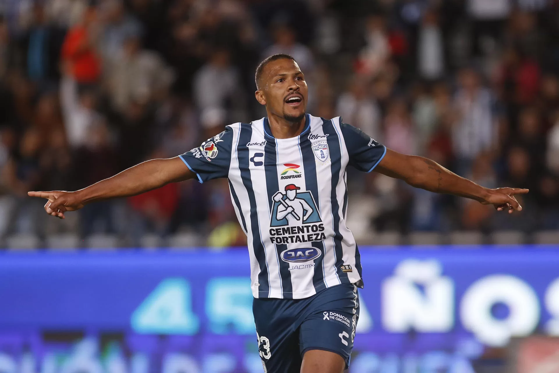 alt El Pachuca del venezolano Rondón recibe al Herediano con ventaja para pasar a semifinales