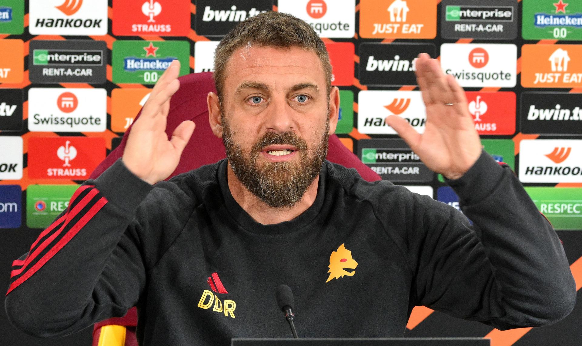 alt De Rossi se rinde a Xabi Alonso: "Es uno de los mejores entrenadores del mundo"