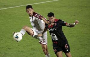 alt Saprissa y Alajuelense se citan en la final del fútbol en Costa Rica