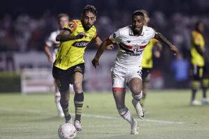 alt 0-0. São Paulo y Barcelona firman un empate que no le vale a ninguno