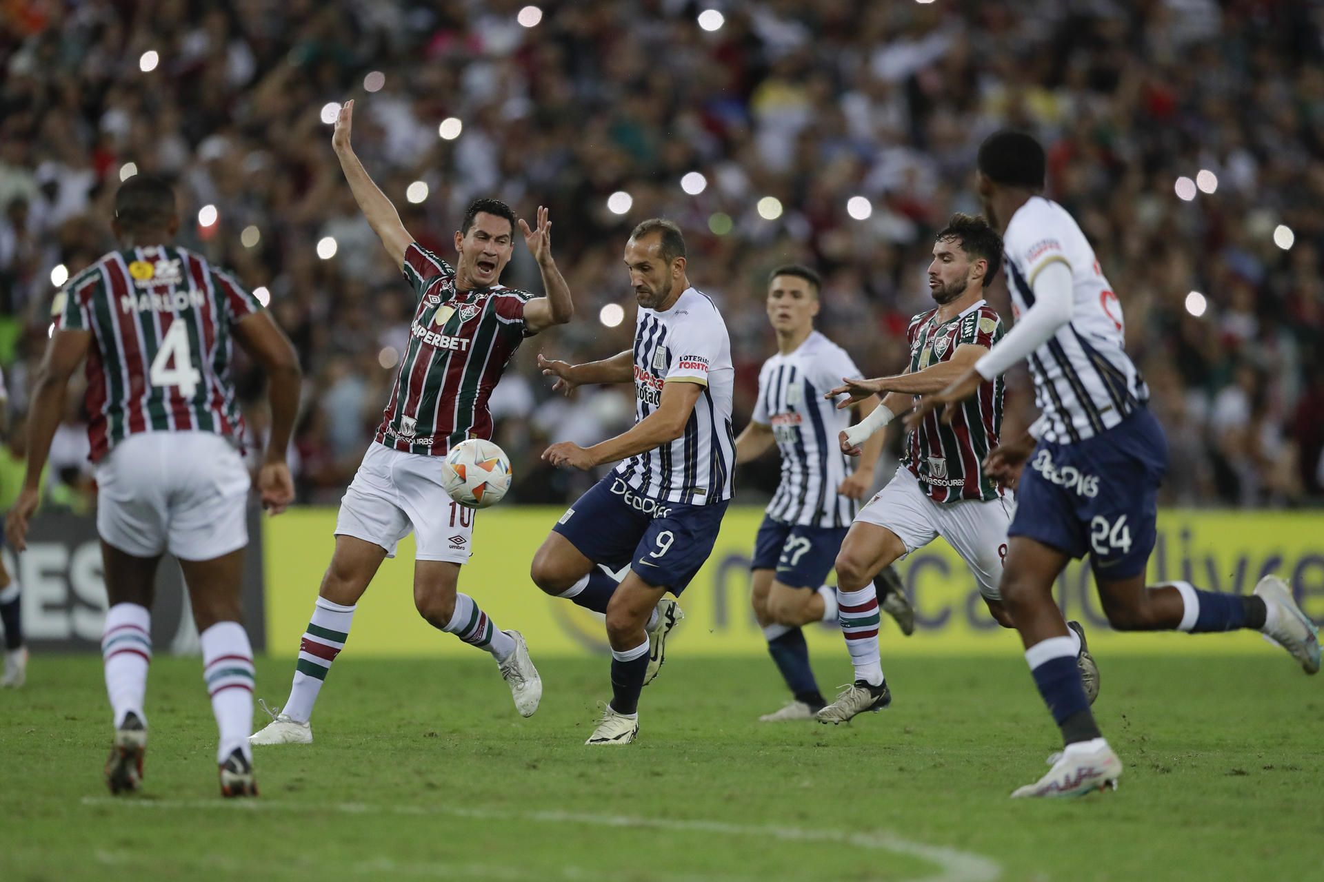 alt 3-2. Fluminense vence de remontada y le frustra la hazaña al Alianza Lima