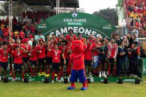 alt Municipal gana un nuevo título del fútbol en Guatemala de la mano de tres argentinos