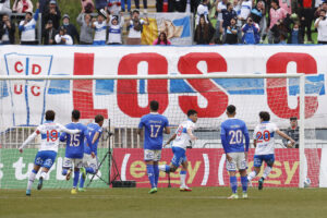 ALT El clásico universitario vuelve al Estadio Nacional con la U. de Chile líder y la Católica en racha