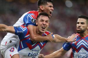 alt Churín rompe marcas y Cerro Porteño alcanza en la cima del Apertura a Libertad