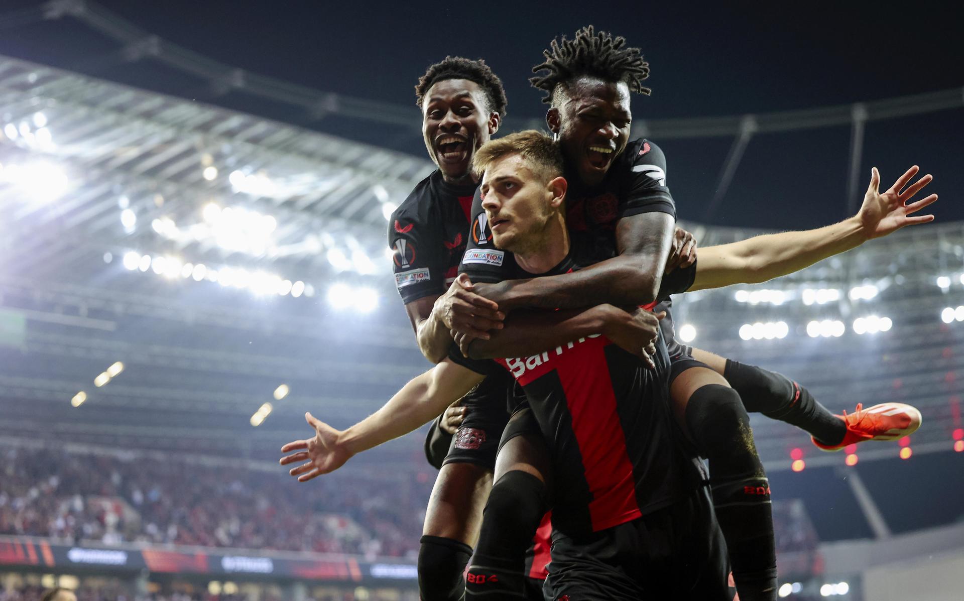 alt 2-2. El Leverkusen iguala un 0-2, sigie invicto y jugará la final de la Liga Europa