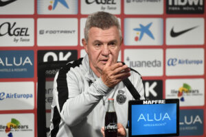 alt Javier Aguirre dice adiós entre aplausos: "Es un ciclo que se cierra"