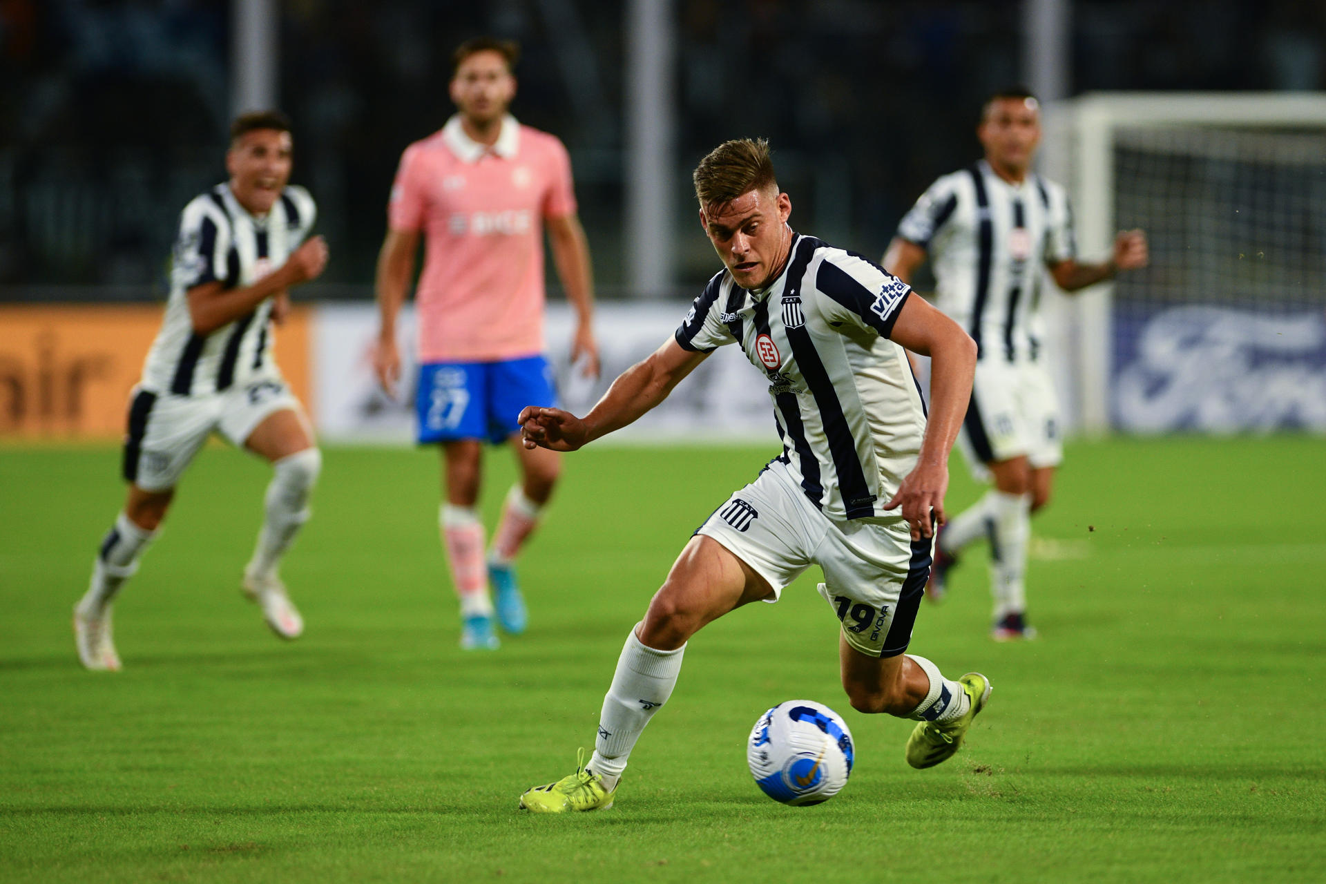 alt 1-0. Talleres vence a Cobresal y afirma su pase a los octavos de la Copa Libertadores