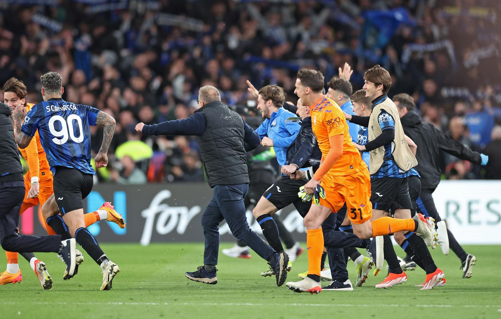 alt 3-0. Lookman glorifica al Atalanta