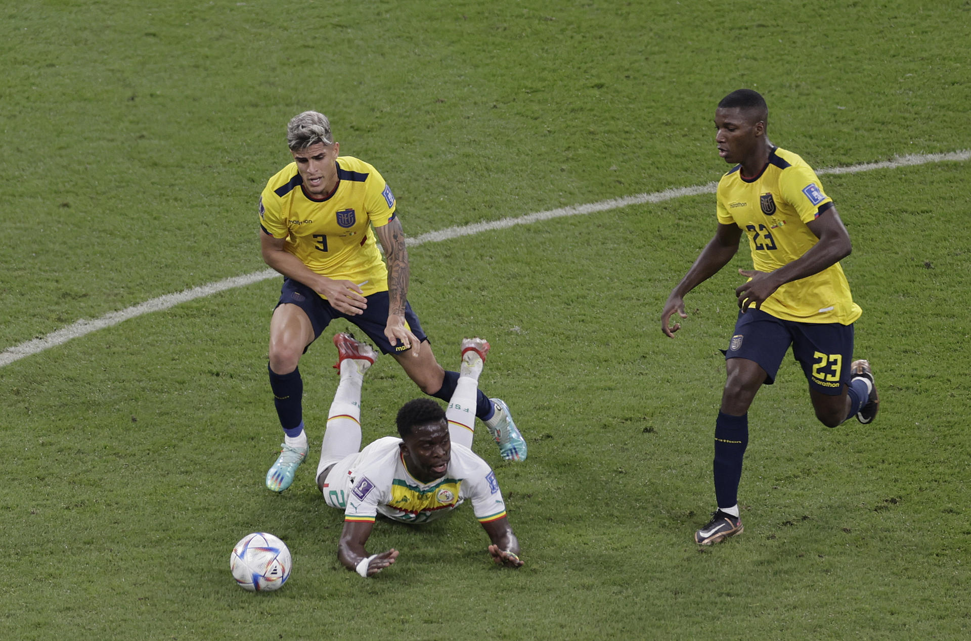 alt Moisés Caicedo y Piero Hincapié comandarán a Ecuador en la Copa América