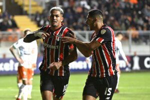 alt 1-3. Sao Paulo vence a Cobresal y se clasifica a octavos en el grupo B de la Libertadores