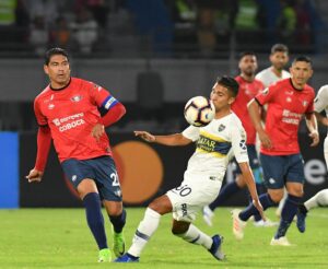 alt El centrocampista argentino Emanuel Reynoso refuerza al Tijuana del colombiano Osorio