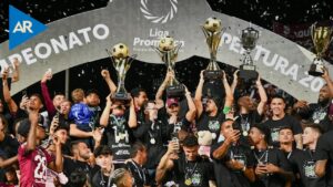 alt Panameños, lideran el Bicampeonato del Deportivo Saprissa