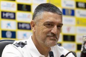 alt García Pimienta, nuevo entrenador del Sevilla para las dos próximas temporadas