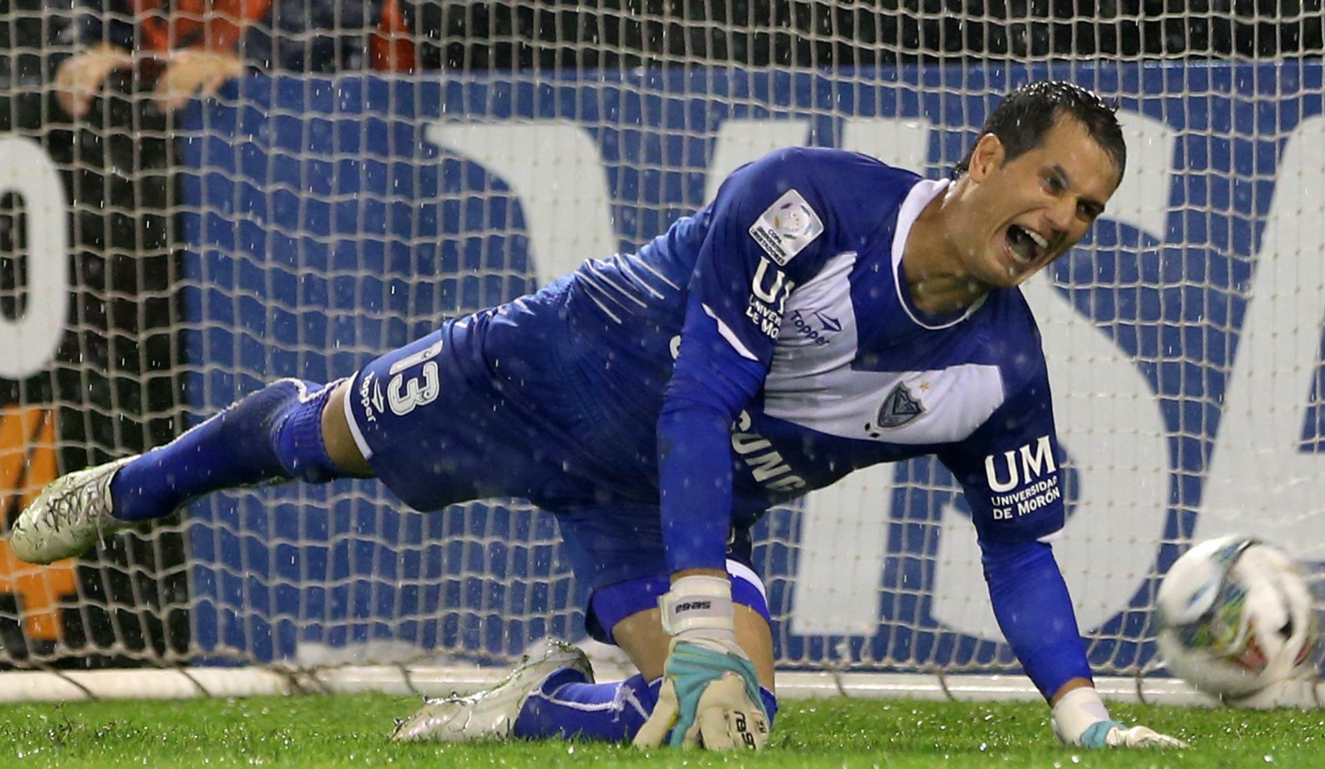 El portero uruguayo acusado de abuso sexual Sebastián Sosa ficha por el Deportivo Maipú