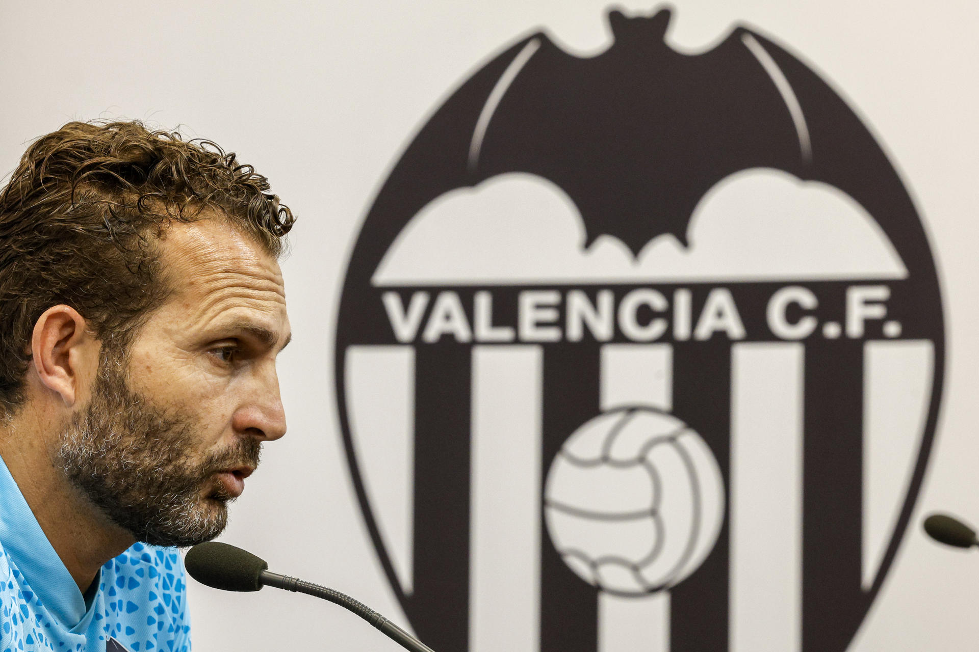 alt El Valencia y Baraja amplían su contrato hasta 2026
