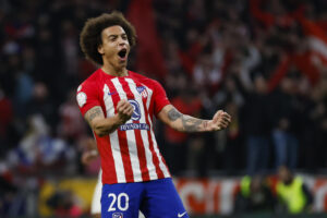 alt Witsel renueva un año con el Atlético