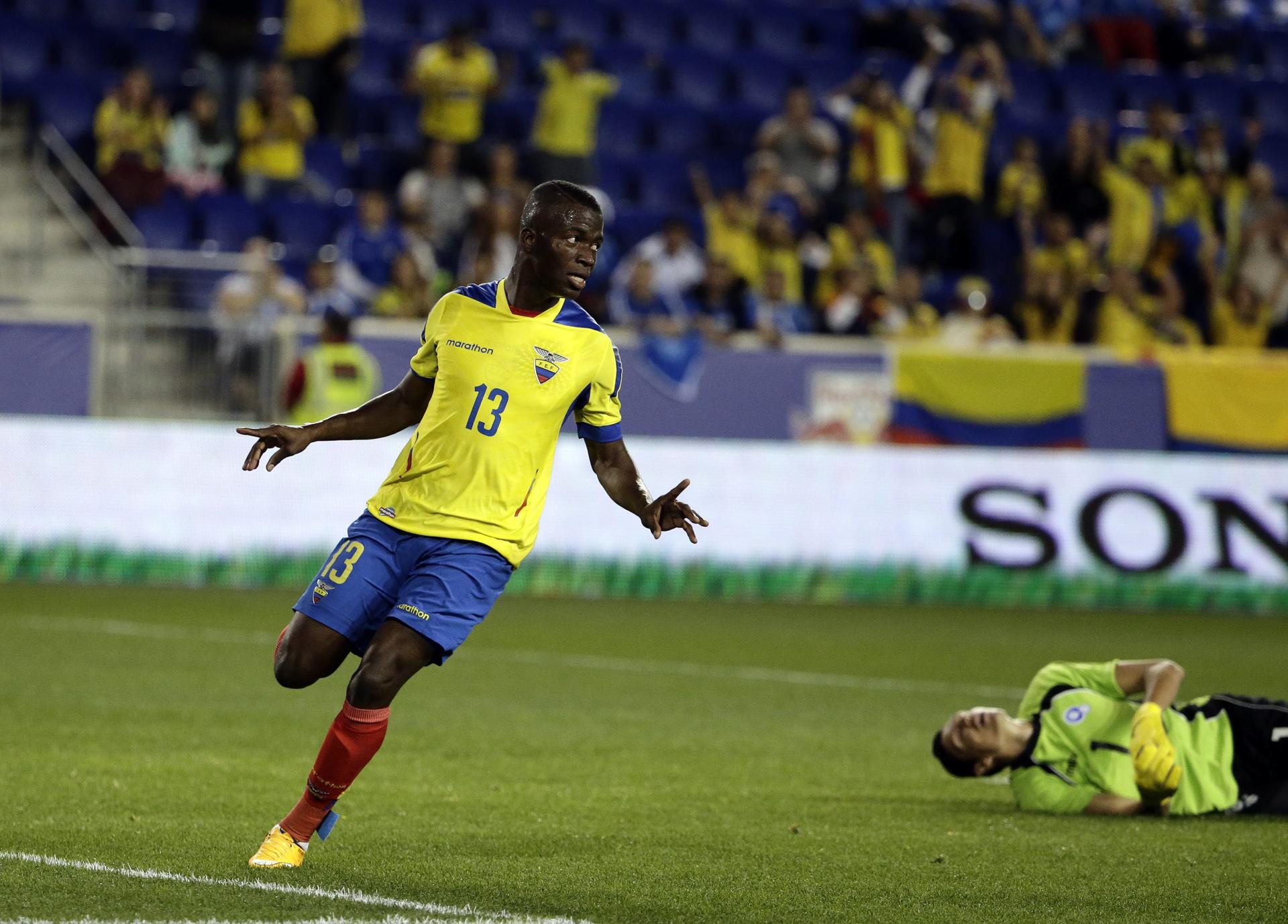 alt 3-1. 'Superman' Valencia conduce cómoda victoria de Ecuador sobre Bolivia