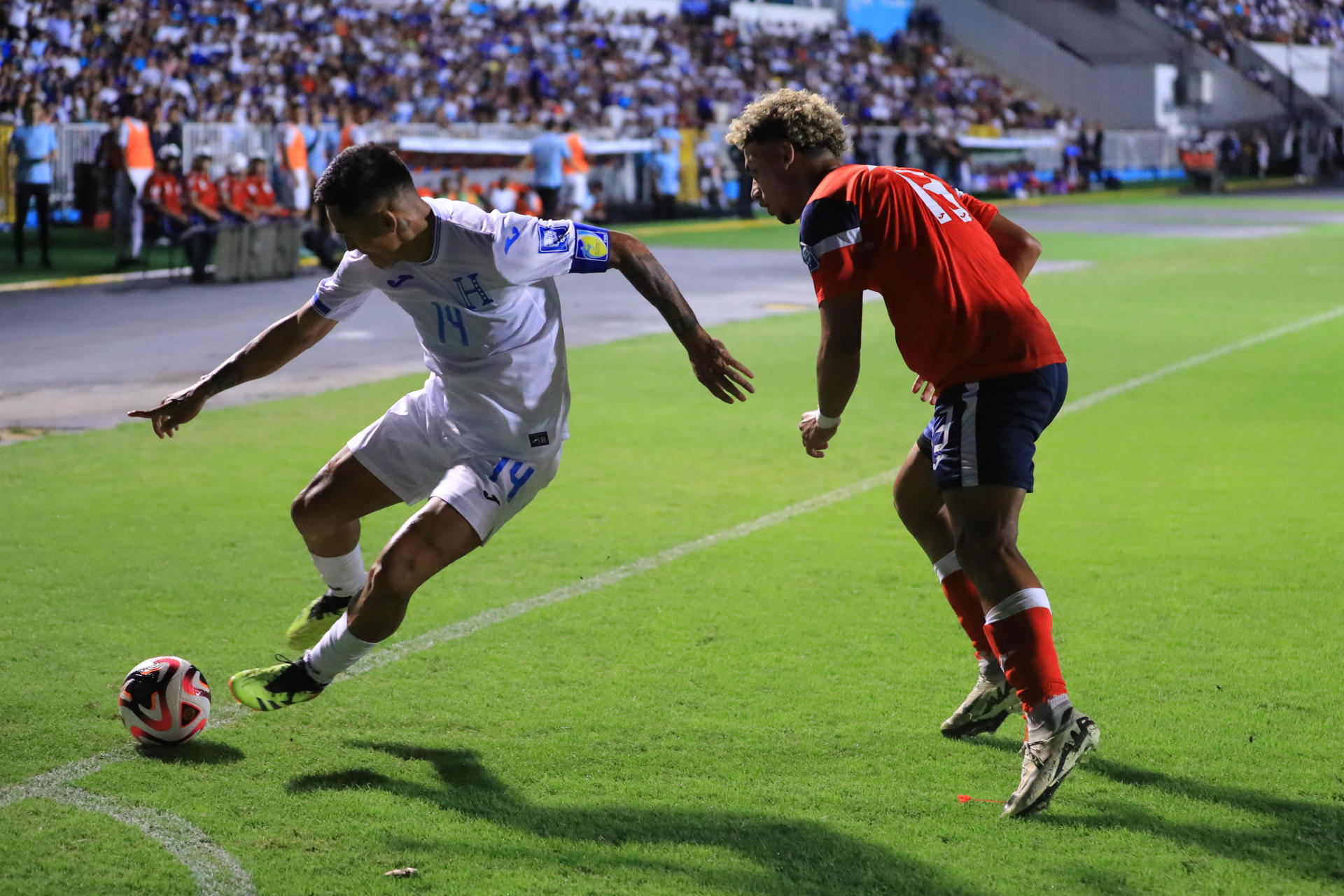 alt 3-1. Honduras supera el susto de Reyes y se impone en el debut