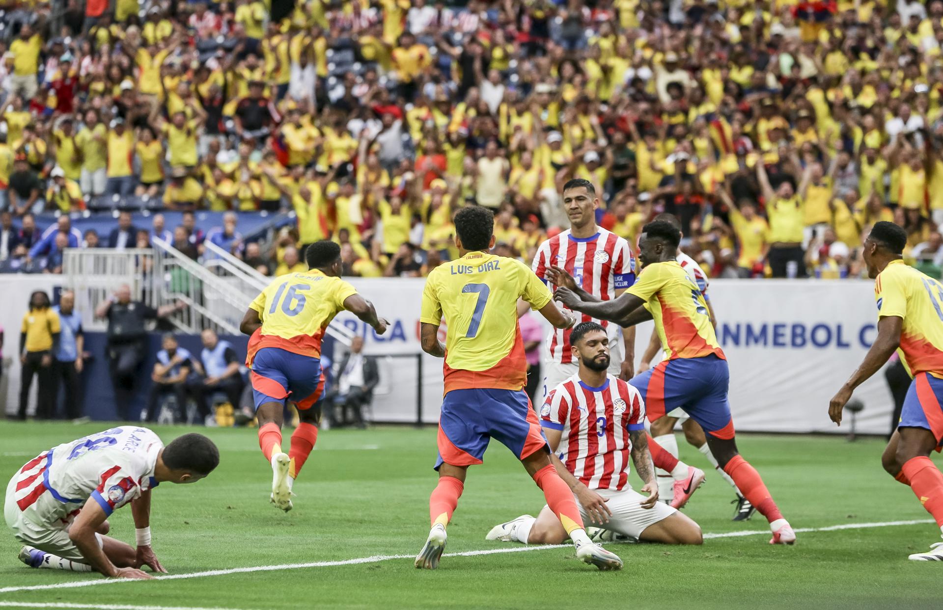 rss-efe84e167ce64c22cc2fa3ff167cc5459ecf7e8bd62w Colombia celebra por lo alto en la Copa América