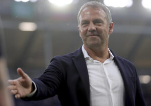 alt Flick llega a Barcelona para planificar el próximo curso