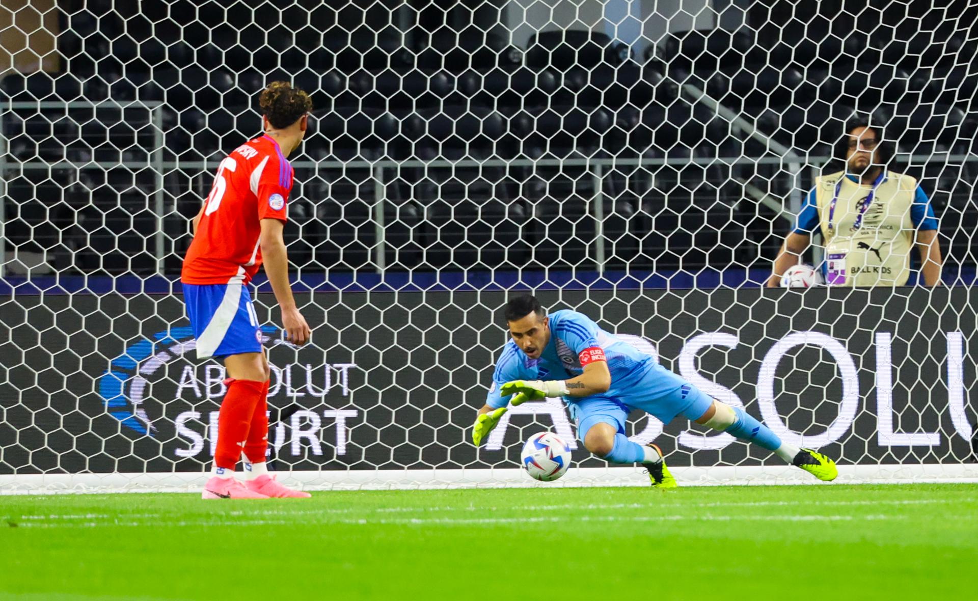 Flojo debut de la selección chilena en la Copa América