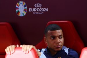 alt Mbappé, entre las dudas