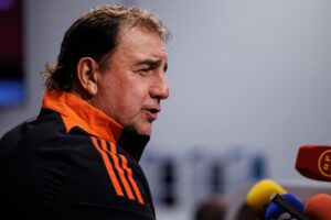 alt La invicta Colombia tiene su prueba de fuego ante una Paraguay obsesionada con Díaz