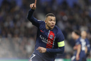 alt Mbappé, a la quinta fue la vencida